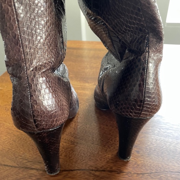 FRYE brown snakeskin boots (size 9 GUC) - Picture 4 of 11
